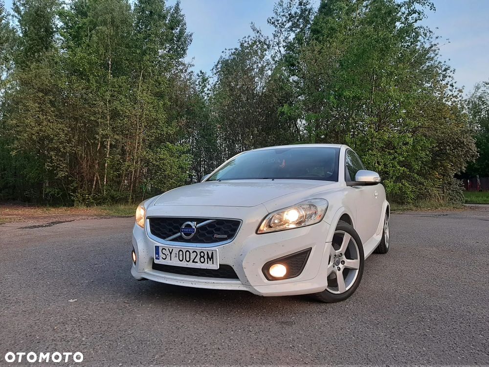 Volvo C30 D2 R-Design - 3