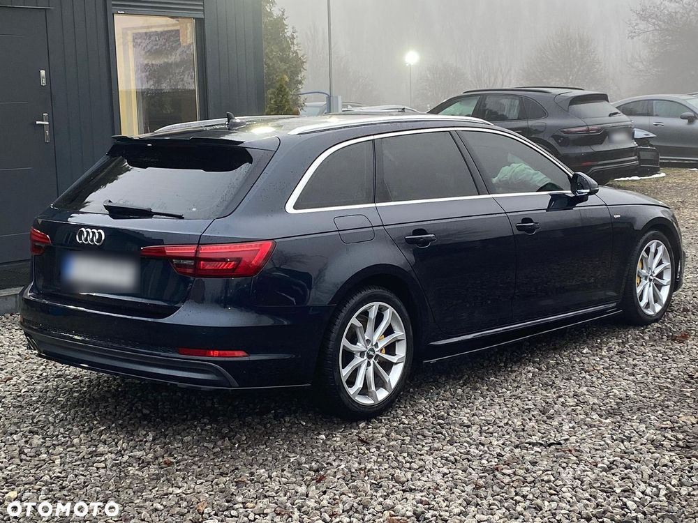 Audi A4 Avant 2.0 TDI S tronic - 2