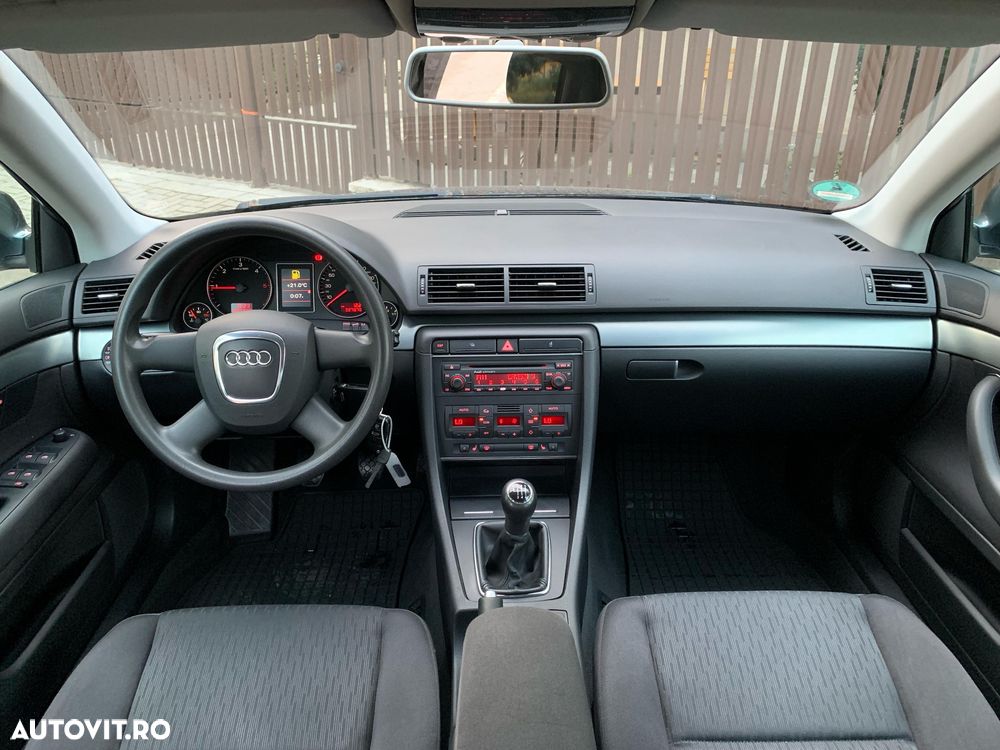 Audi A4 Limuzina 2.0 TDI - 6
