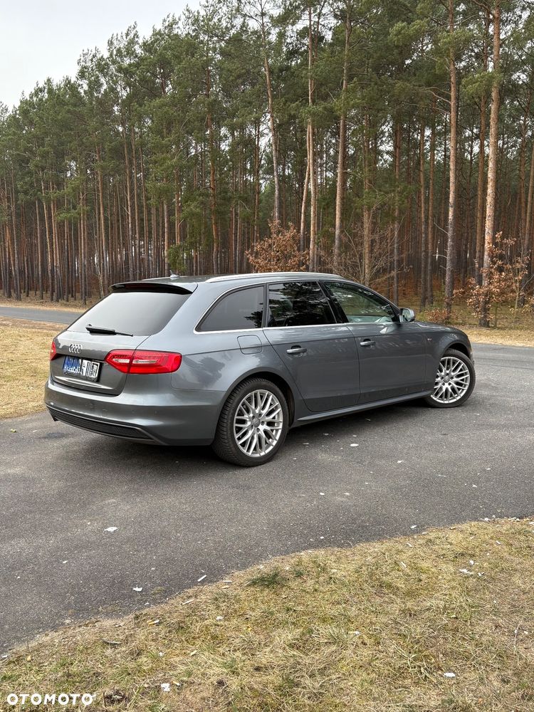 Audi A4 Avant 2.0 TDI DPF clean diesel S line Sportpaket - 3