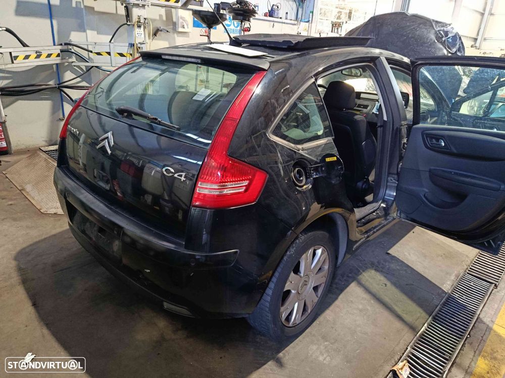 Carro MOT: 9HX DV6ATED4 CITROEN C4 2010 1.6HDI 90CV 5P PRETO DIESEL - 1
