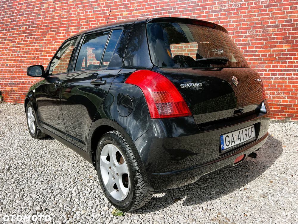Suzuki Swift - 5