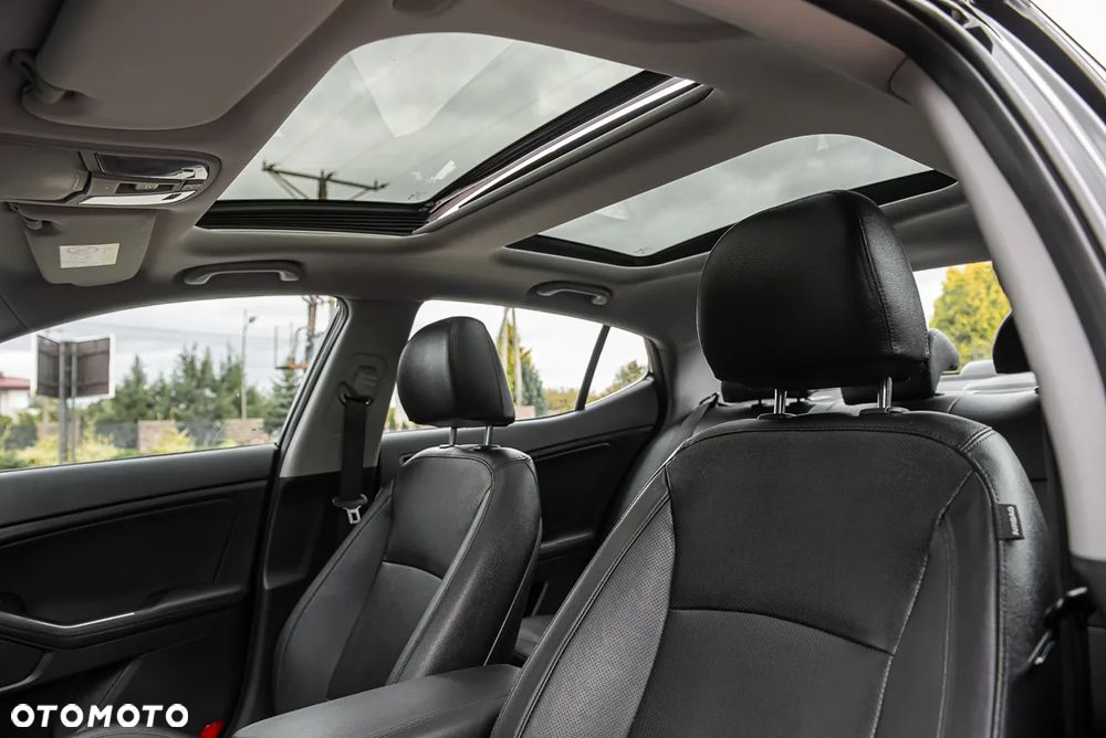 Kia Optima - 26