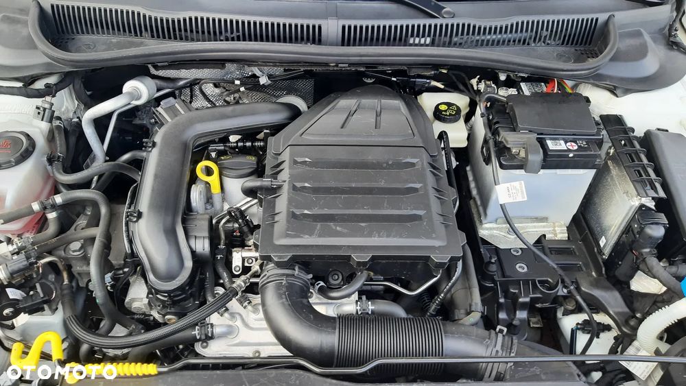 Volkswagen Polo 1.0 TGI ACTIVE - 9