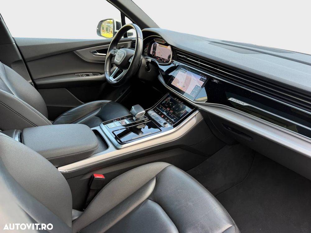 Audi Q7 3.0 45 TDI quattro Tiptronic MHEV S Line - 6
