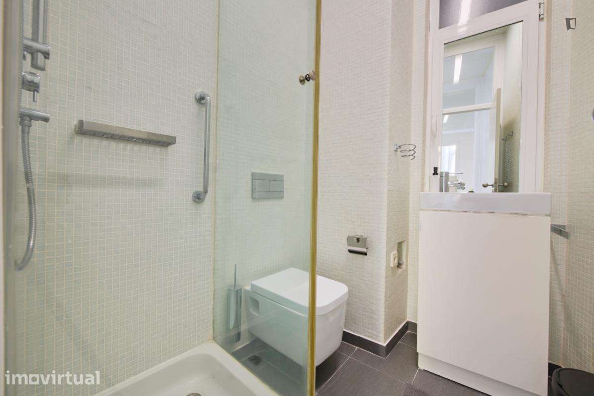 Quarto - localizado em Arroios Lisbon - Grande imagem: 5/19