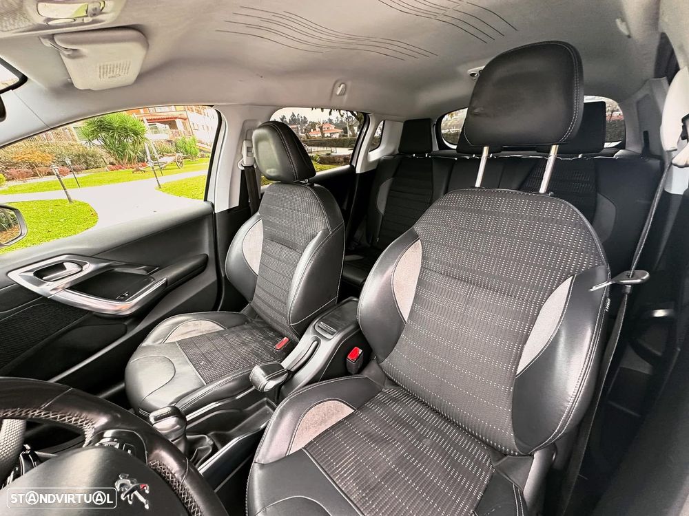 Peugeot 2008 1.6 BlueHDi Allure - 10