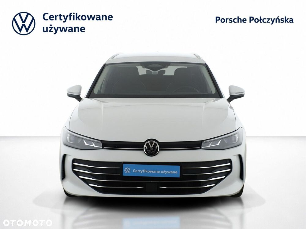 Volkswagen Passat - 9