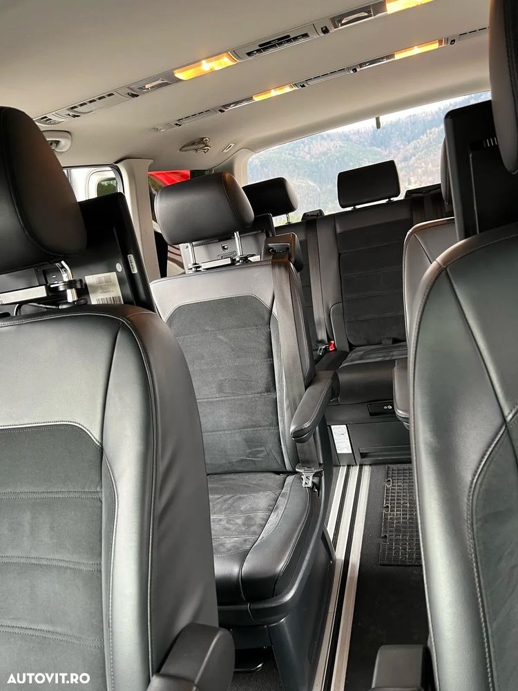 Volkswagen Multivan - 8