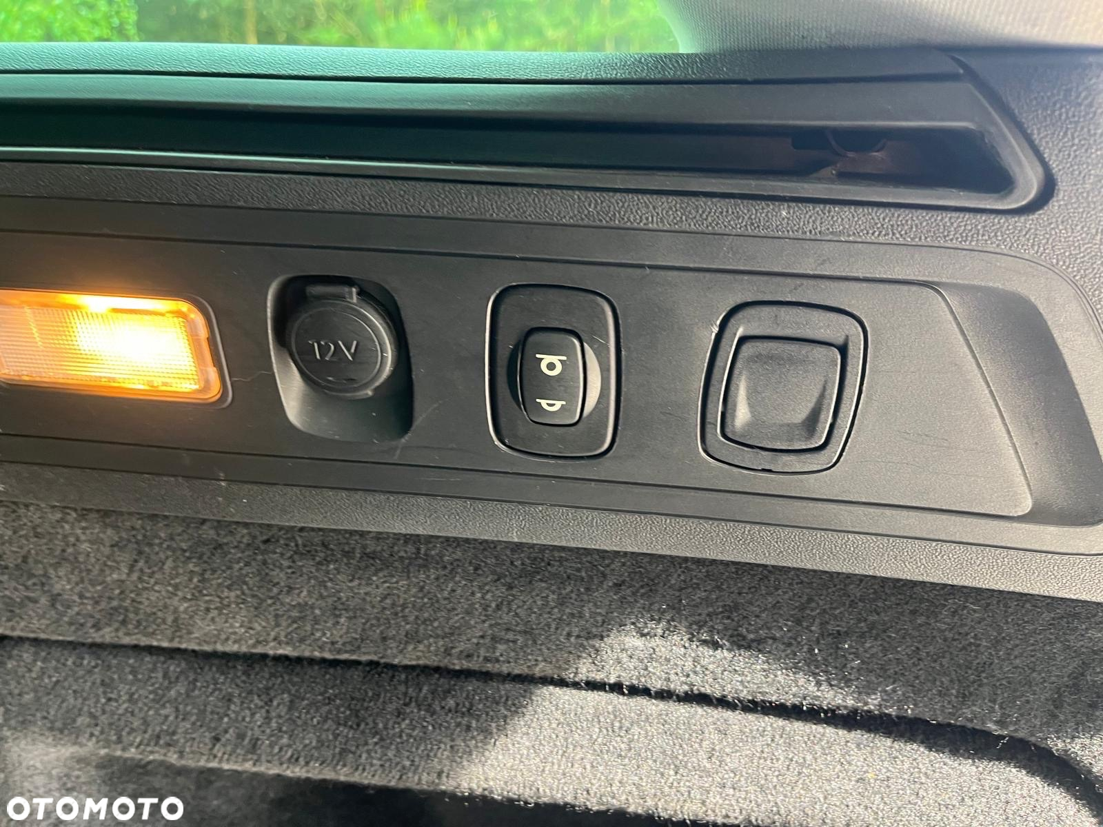 Citroën C5 Kombi HDi 135 Automatik Exclusive - 12