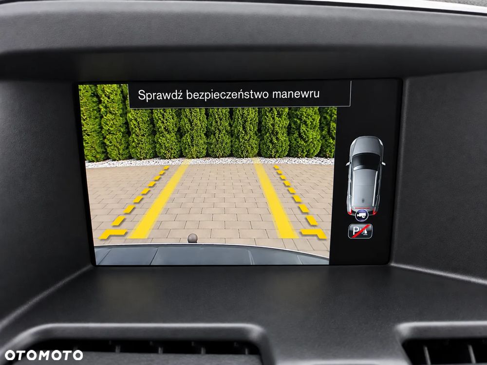 Volvo XC 60 D5 AWD RDesign - 27