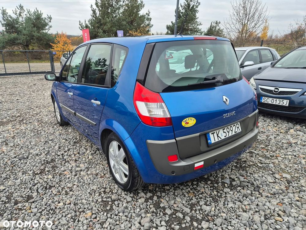Renault Scenic 1.6 16V Authentique Euro5 - 10