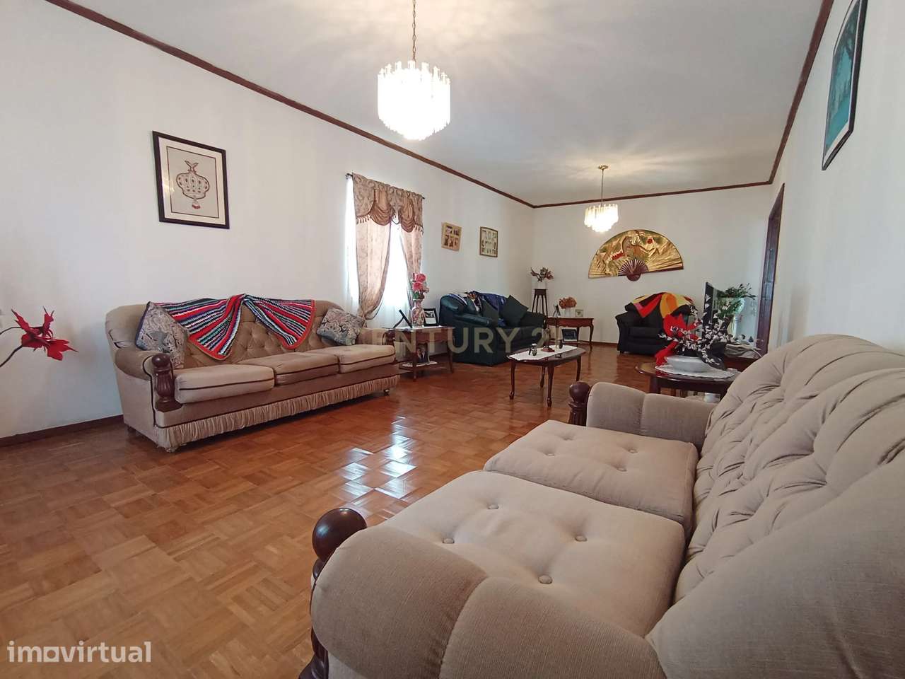 Moradia T3 com anexos independentes – excelente potencial de rendiment - Grande imagem: 4/14