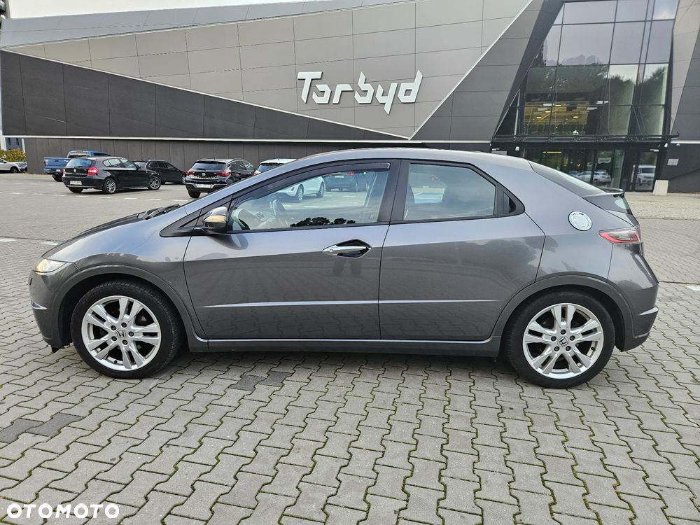 Honda Civic 1.8 Executive - 8