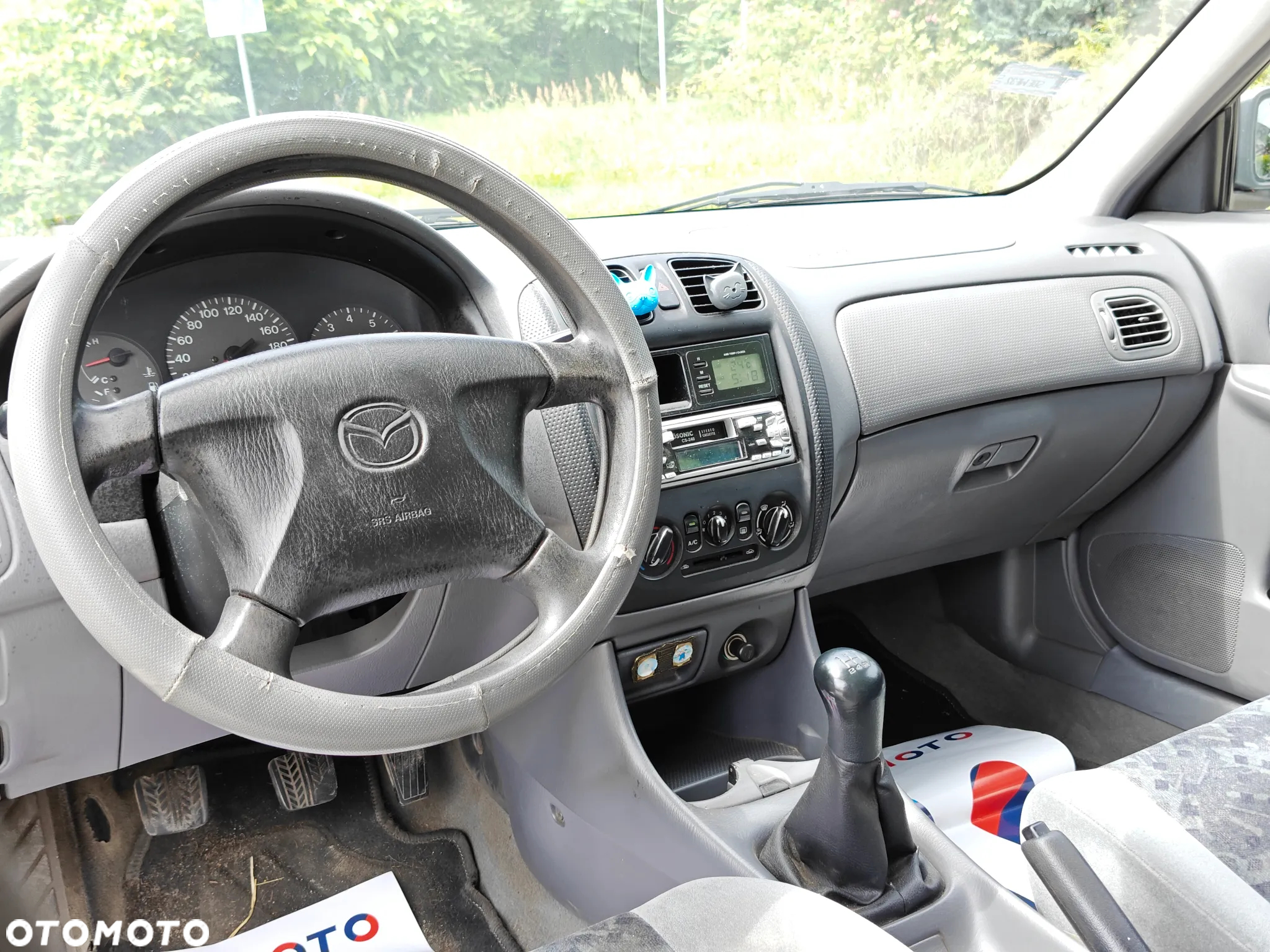 Mazda 323F 1.5 Exclusive - 6