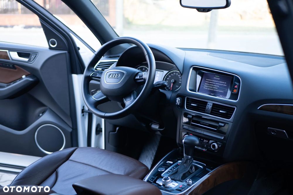 Audi Q5 2.0 TFSI Quattro Tiptronic - 11