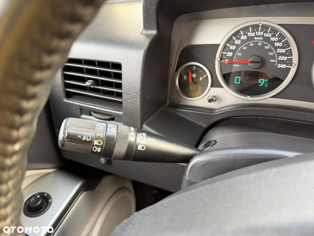 Jeep Compass - 23