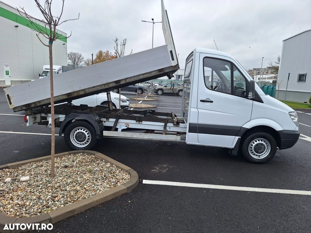Mercedes-Benz Sprinter - 15