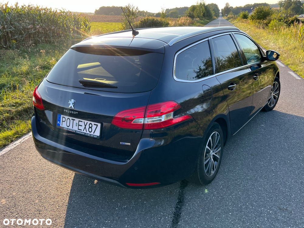 Peugeot 308 1.2 PureTech GPF Allure Pack S&S - 3