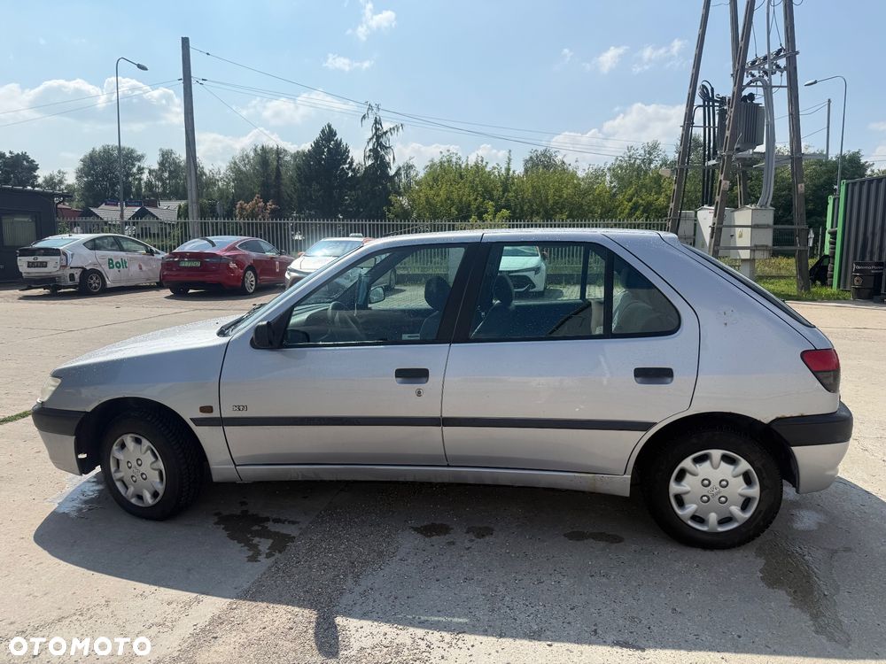 Peugeot 306 1.4 XN - 4