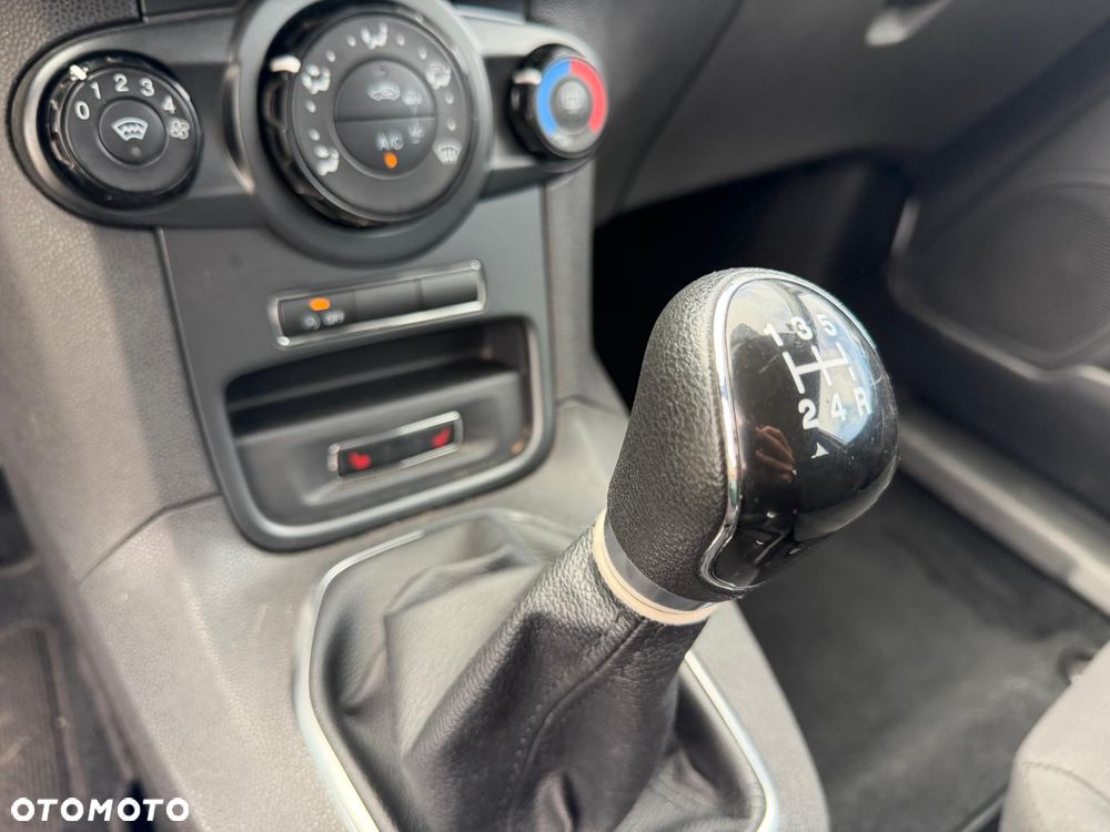 Ford Fiesta 1.0 EcoBoost Titanium X - 10