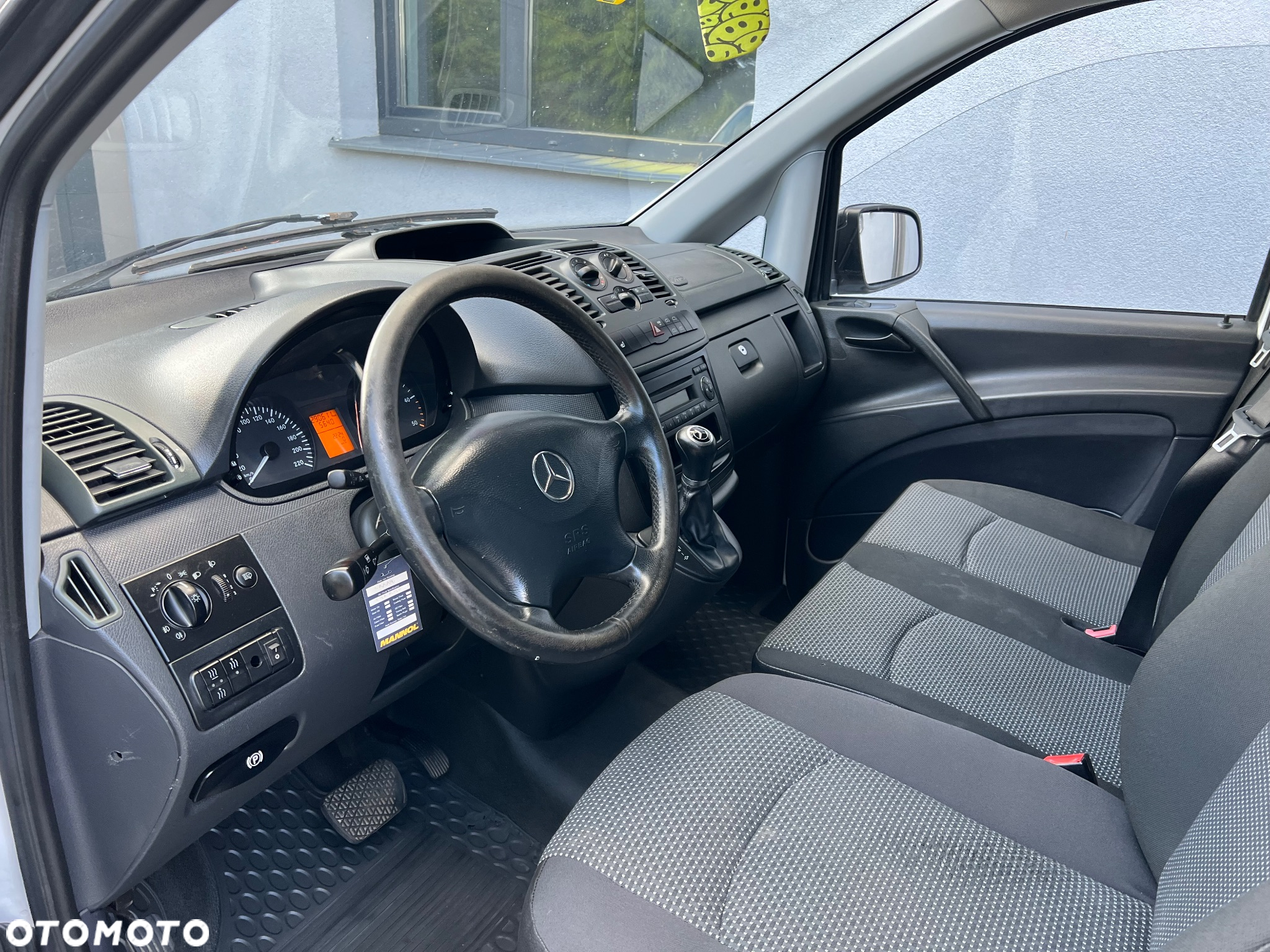 Mercedes-Benz Vito - 12