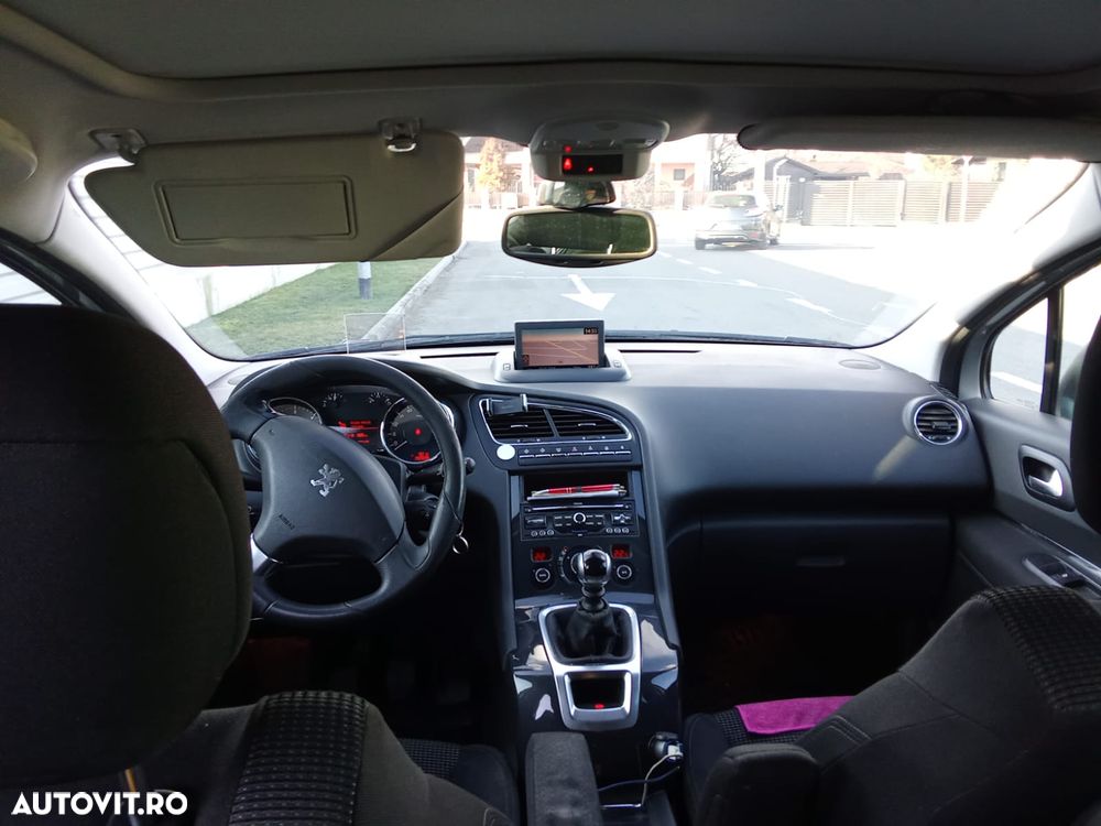 Peugeot 5008 HDI FAP 110 Premium - 7