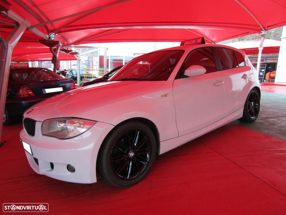 BMW 118 d Pack M - 9