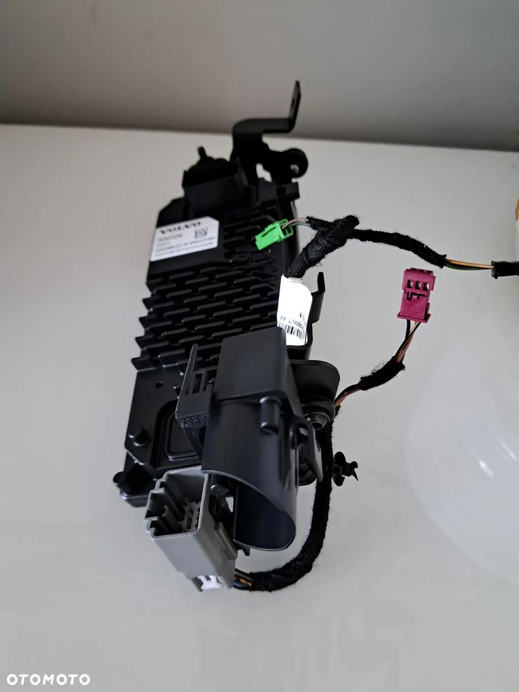 VOLVO XC40  MODUŁ RADAR KAMERA SZYBY PRZÓD 32327234 - 3