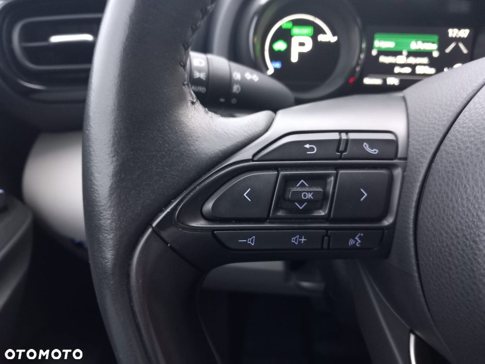 Toyota Yaris Hybrid 1.5 Executive - 18