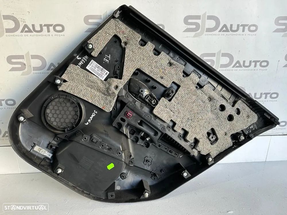 Farda / Quartela Frente / Trás Direita / Esquerda - Renault Megane III - 9