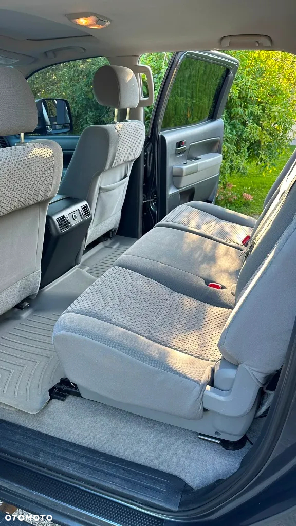 Toyota Tundra - 17