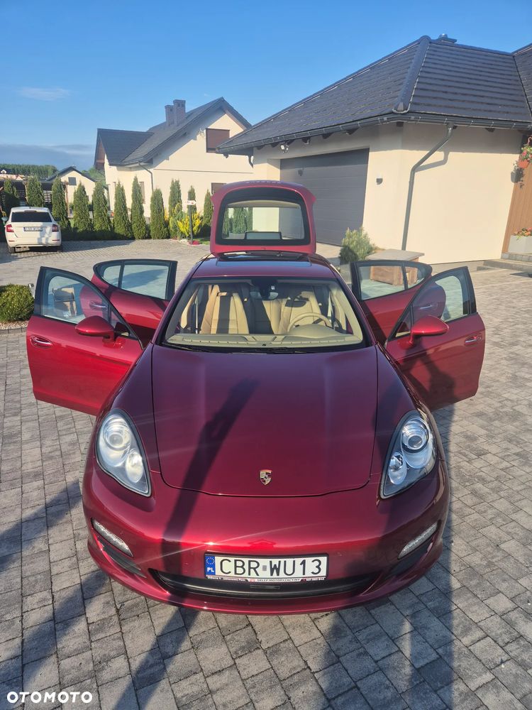 Porsche Panamera 4 PDK - 8