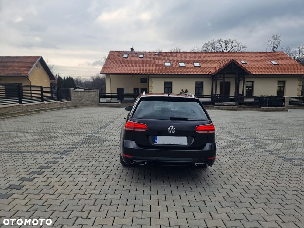 Volkswagen Golf 2.0 TDI SCR DSG R-Line - 6