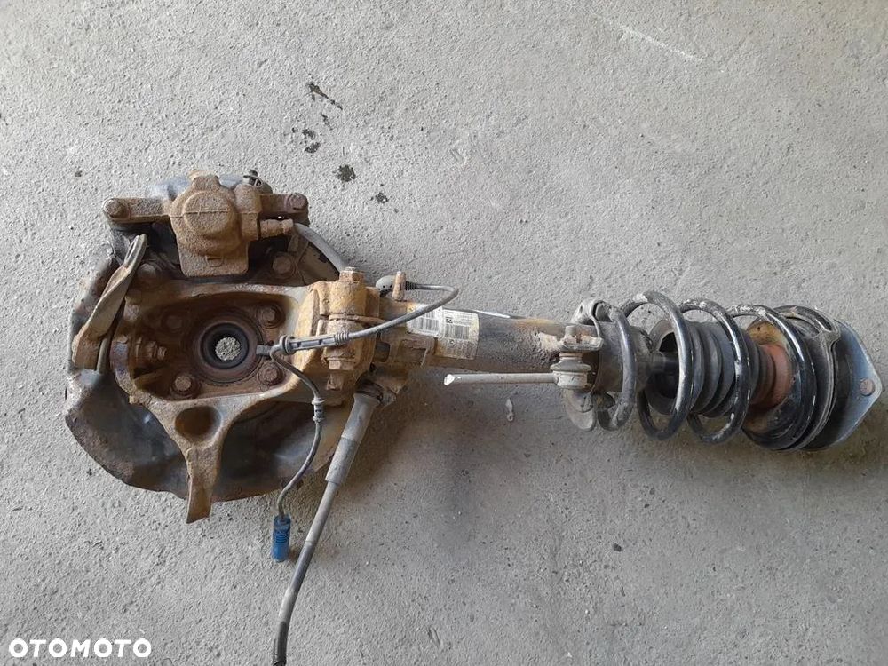 Zwrotnica McPherson prawa Mini R56 R55 1.6i - 4