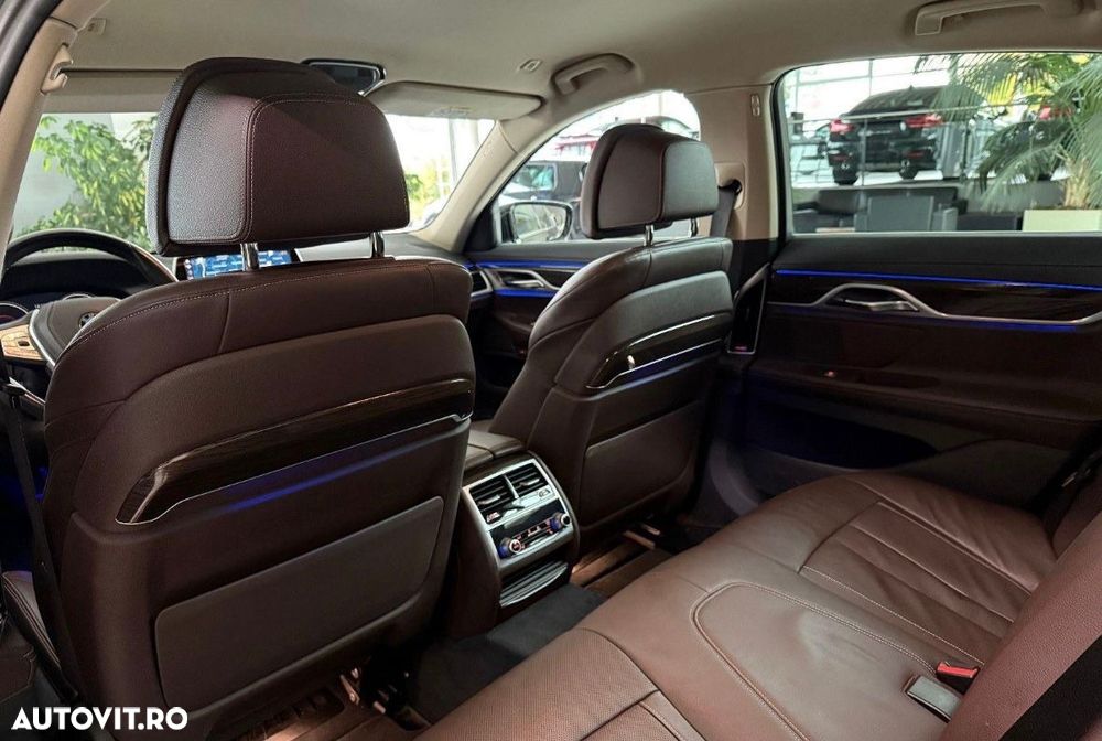 BMW Seria 7 730d xDrive - 10