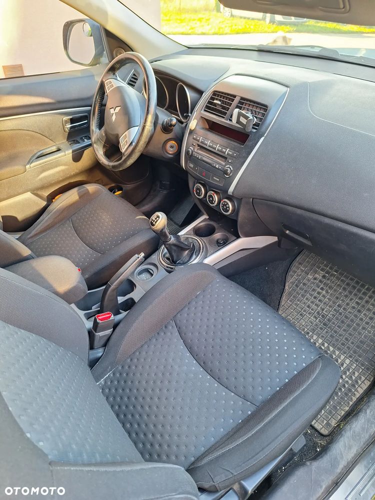 Mitsubishi ASX 1.6 ARCTIC - 15