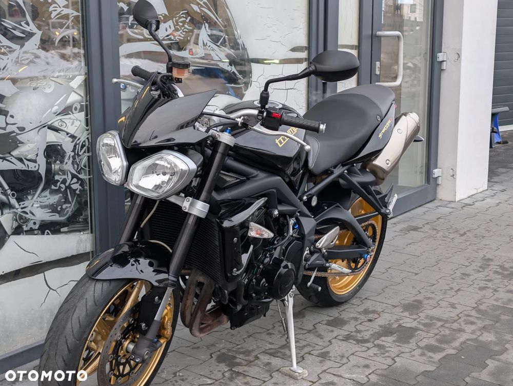 Triumph Street Triple - 14