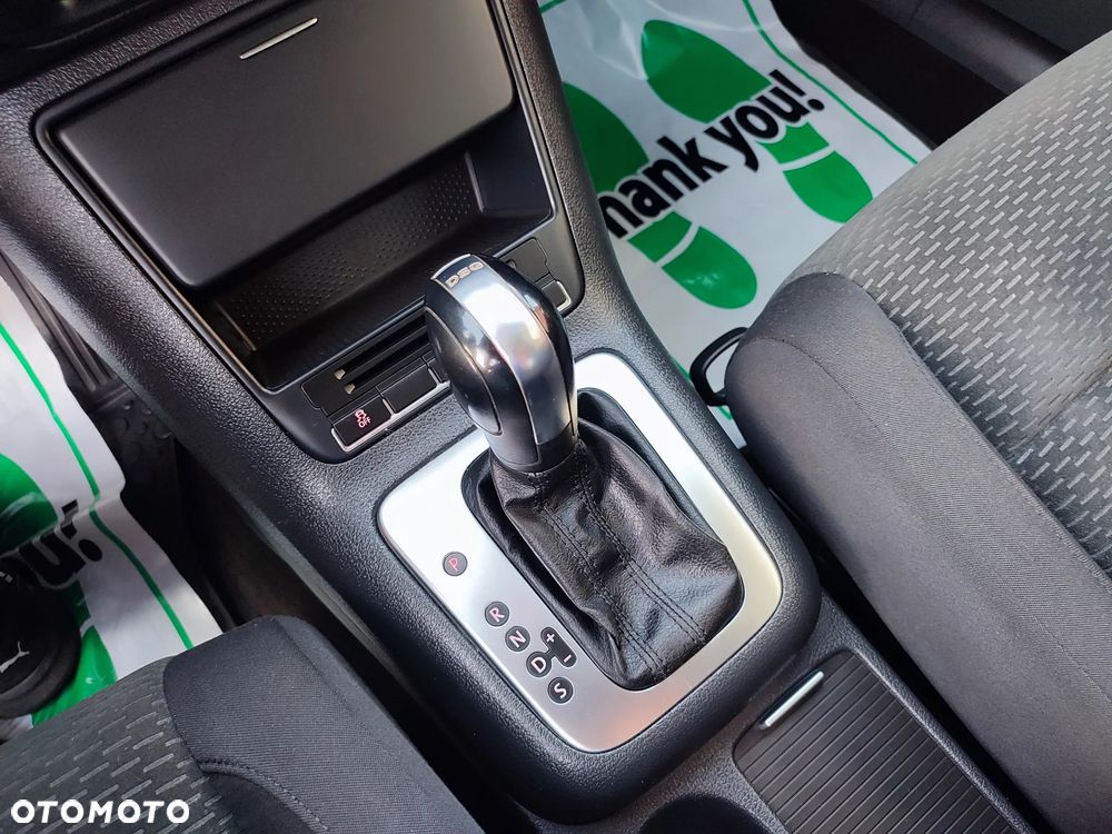 Volkswagen Golf Plus 1.2 TSI DSG Comfortline - 31