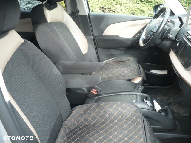 Citroën C4 Picasso - 16