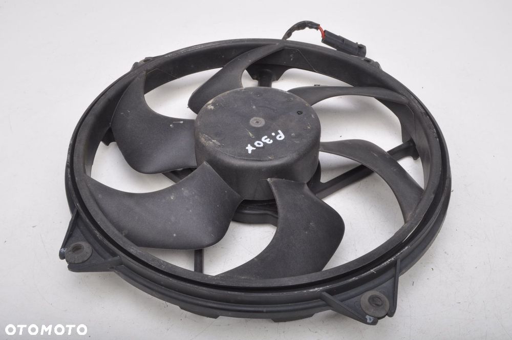 PEUGEOT 308 1.6 CITROEN C4 WENTYLATOR CHŁODNICY - 1