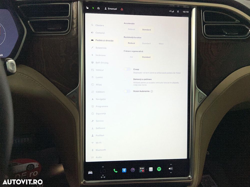 Tesla Model S - 18
