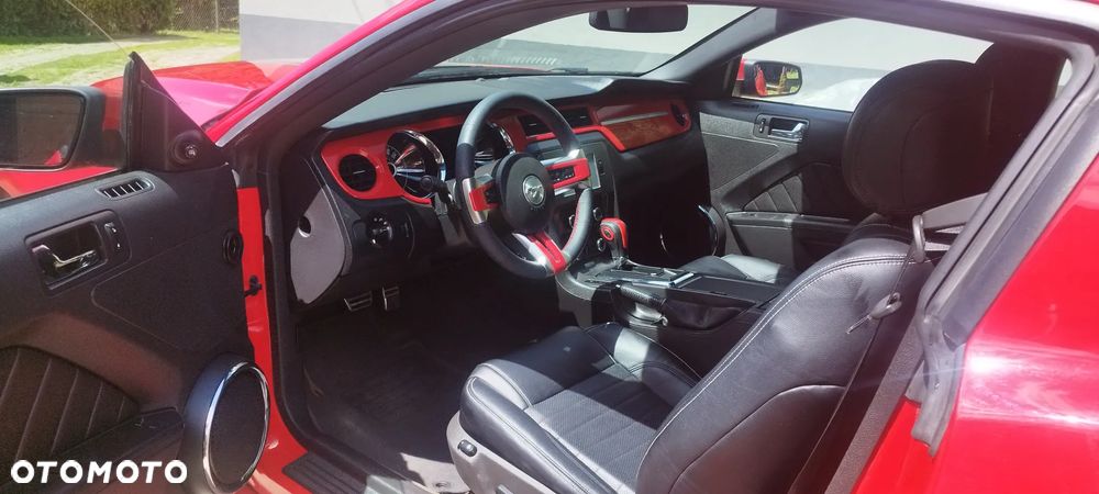 Ford Mustang 3.7 V6 Premium - 13