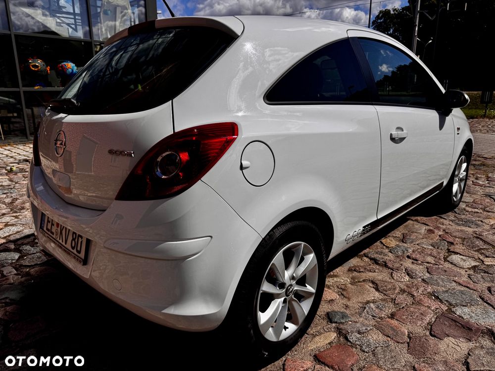 Opel Corsa 1.2 16V Energy - 4