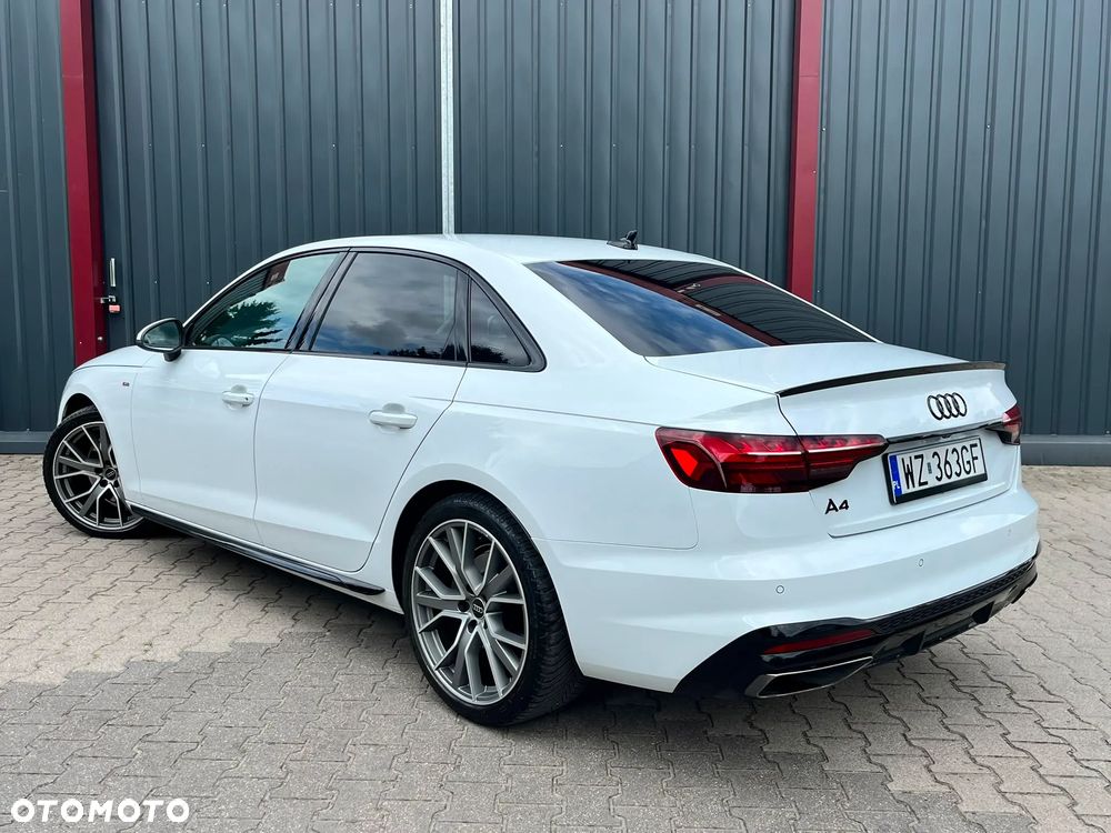 Audi A4 Limousine 35 TFSI mHEV S Line S tronic - 3