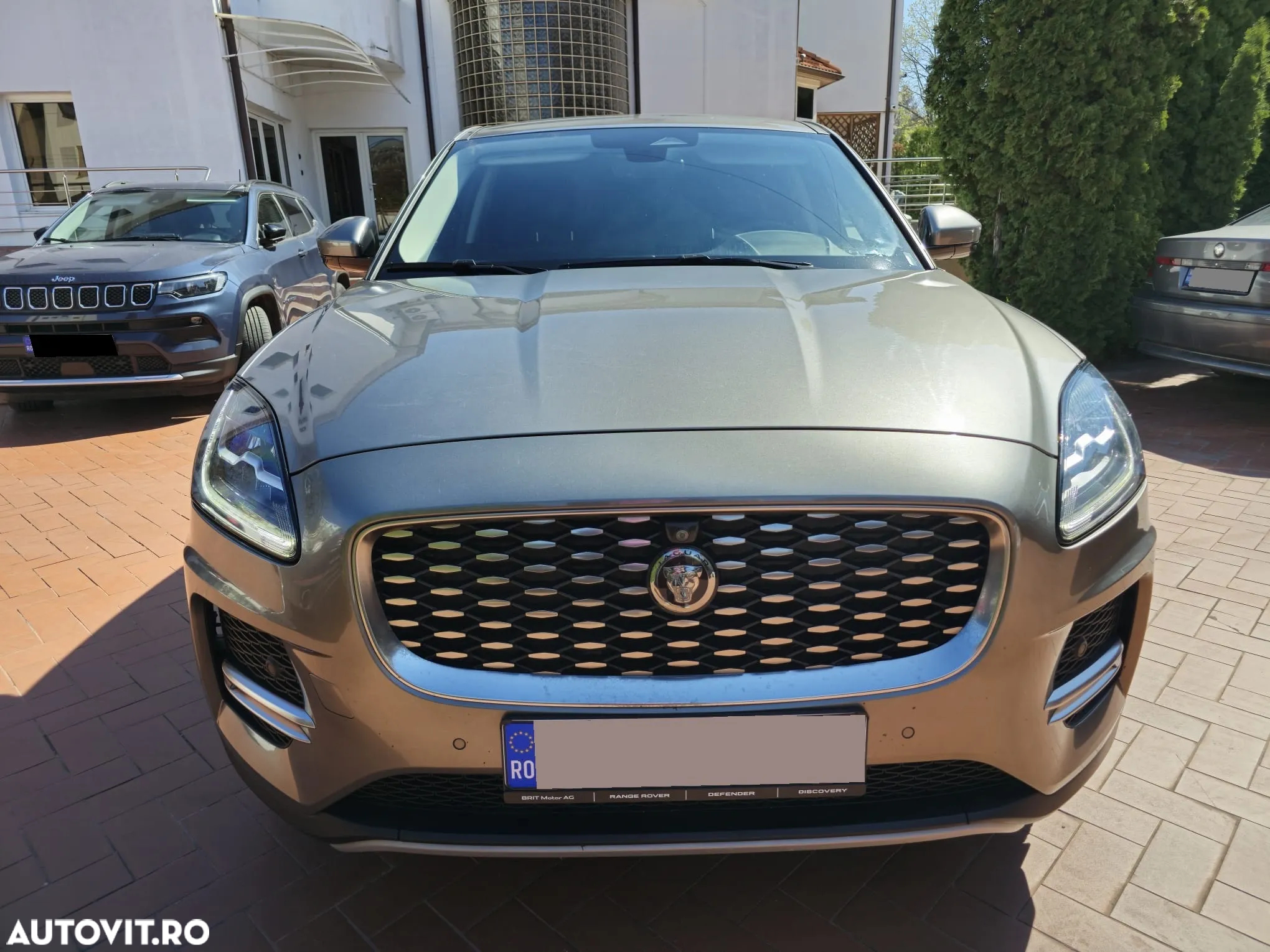 Jaguar E-Pace - 4