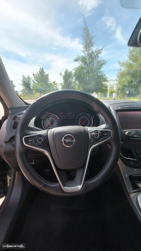 Opel Insignia Sports Tourer - 14