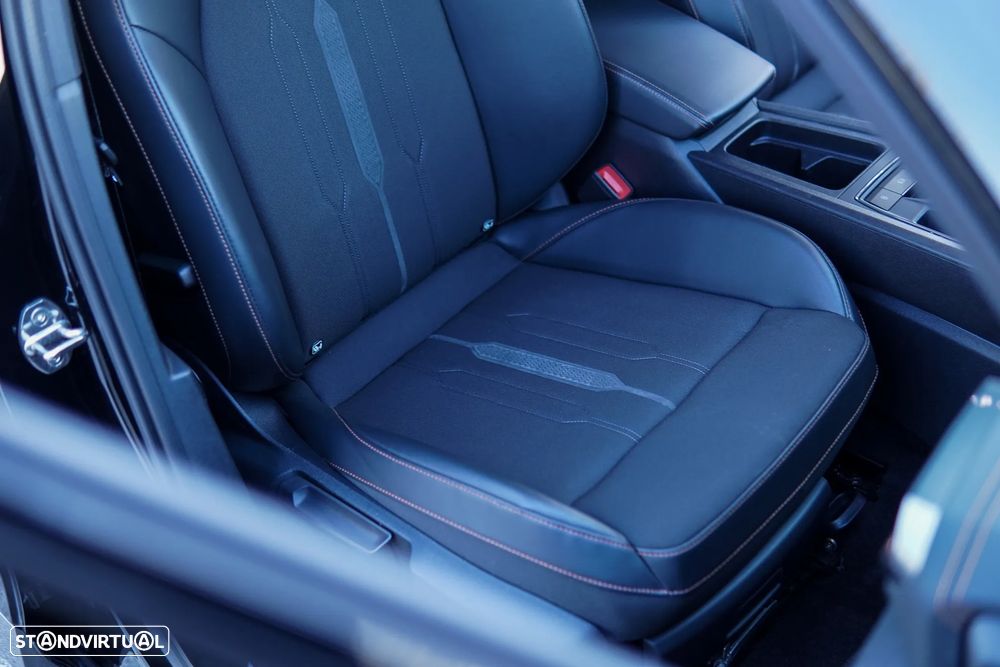 Cupra Formentor 1.4 e-Hybrid Plus DSG - 60