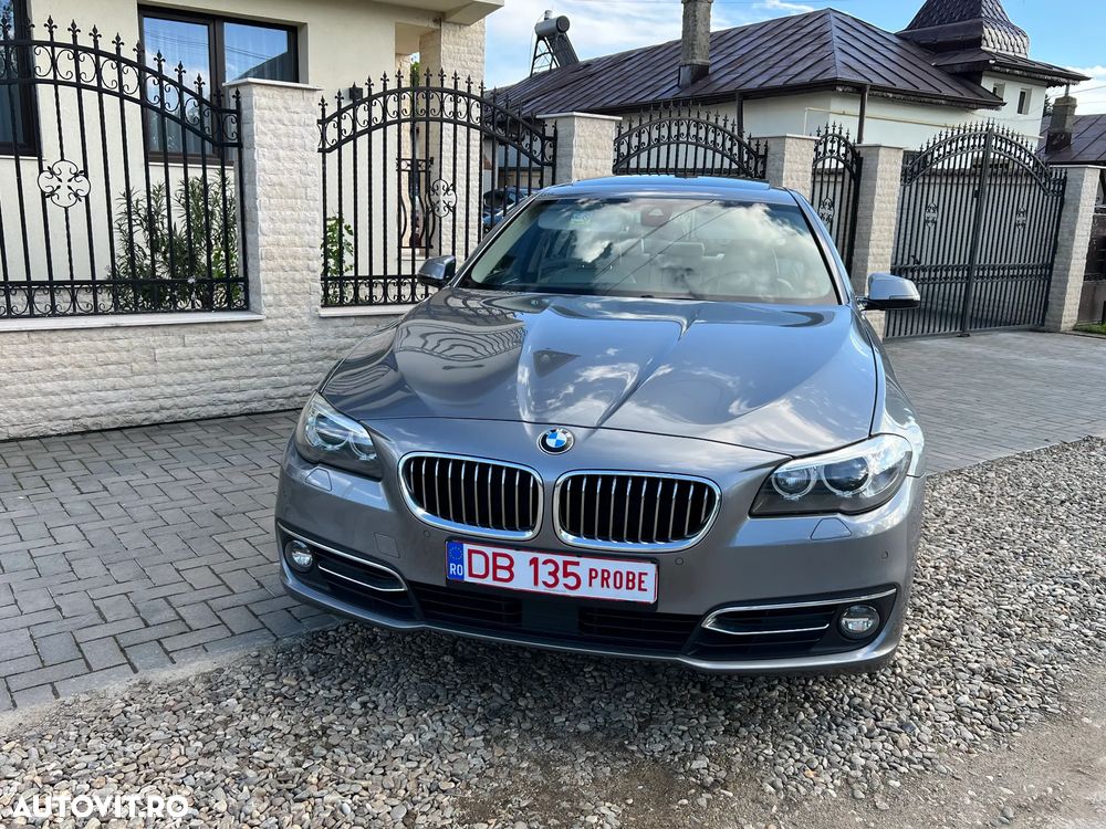 BMW Seria 5 520d Aut. Luxury Line - 2
