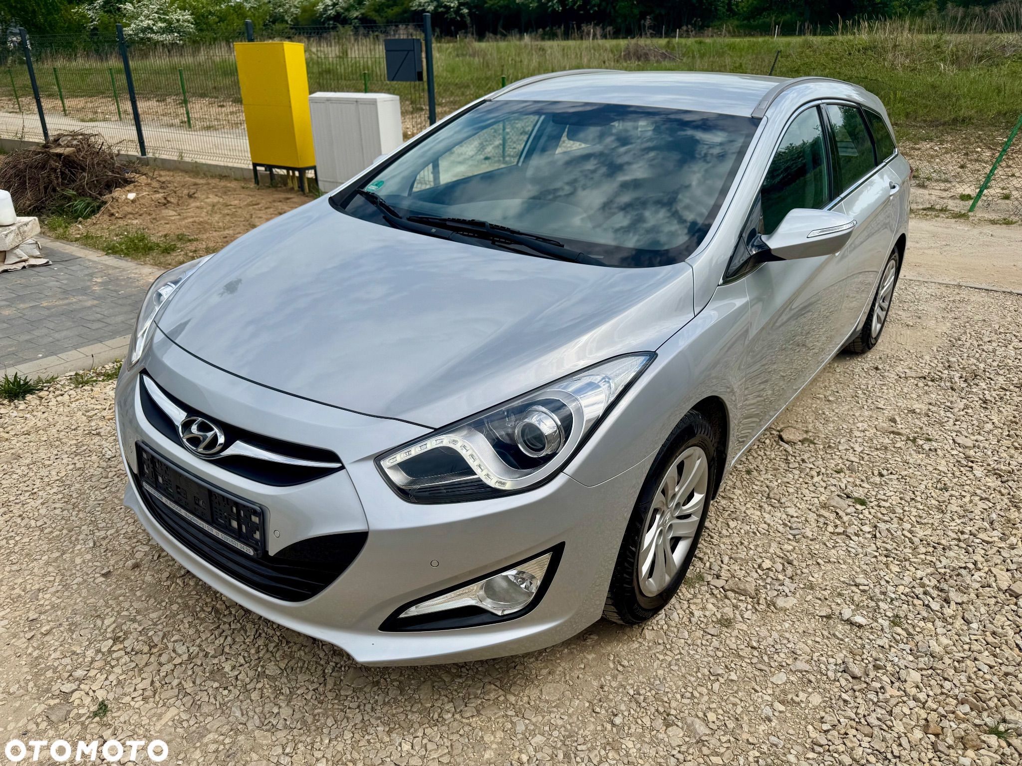 Hyundai i40 i40cw 1.6 Fifa World Cup Edition - 1